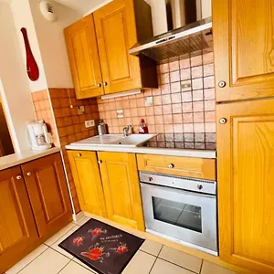 https://nice-36-m2-with-wifi-balcon-view-on-the-mountain.fr-provencehotel.com